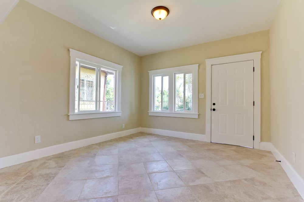 Virtual tour photo 6 of 28 for 2958 Webster Ave