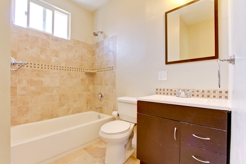 Virtual tour photo 12 of 28 for 2958 Webster Ave