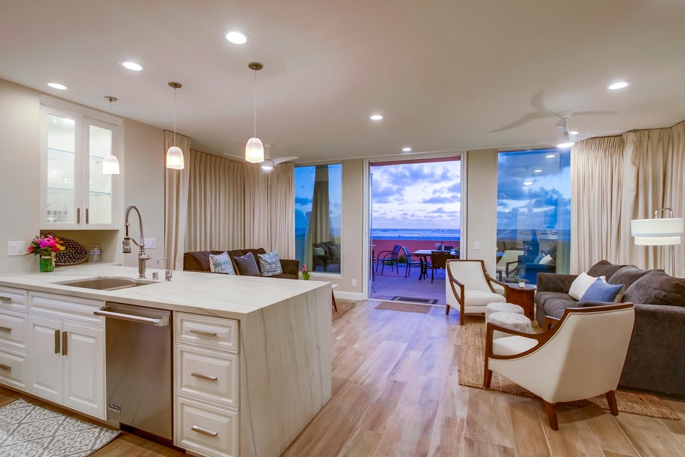 Virtual tour photo 13 of 69 for 2959 Ocean Front Walk