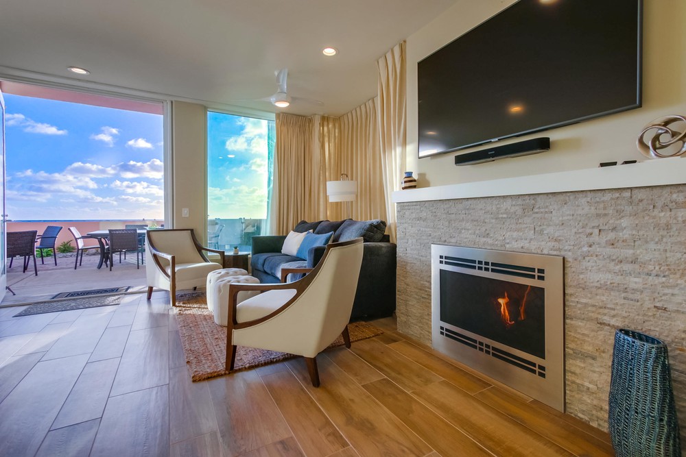 Virtual tour photo 15 of 69 for 2959 Ocean Front Walk