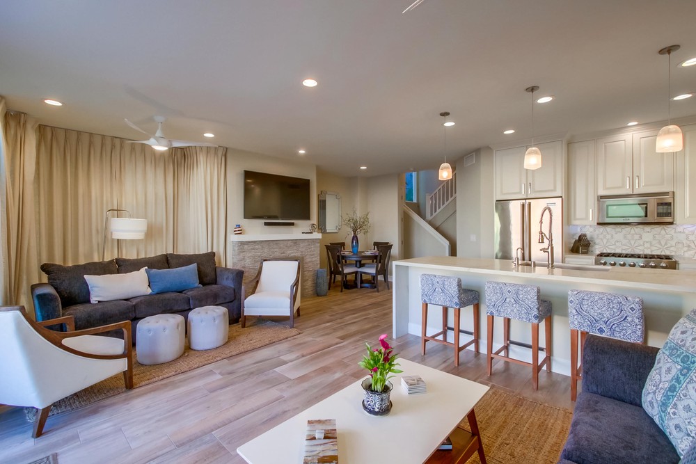 Virtual tour photo 17 of 69 for 2959 Ocean Front Walk