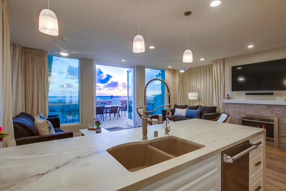 Virtual tour photo 26 of 69 for 2959 Ocean Front Walk