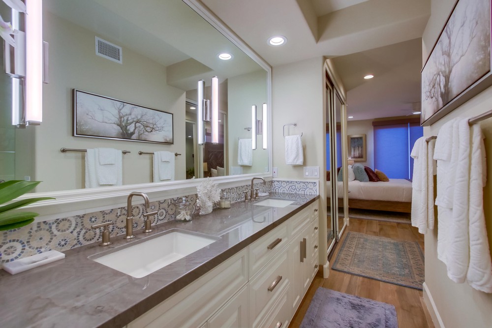 Virtual tour photo 40 of 69 for 2959 Ocean Front Walk