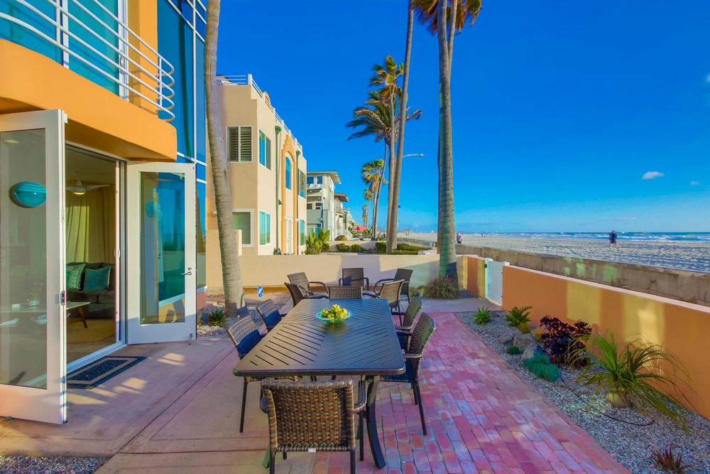 Virtual tour photo 56 of 69 for 2959 Ocean Front Walk