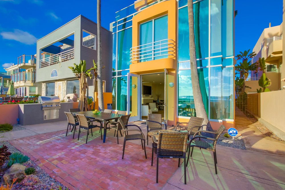 Virtual tour photo 59 of 69 for 2959 Ocean Front Walk