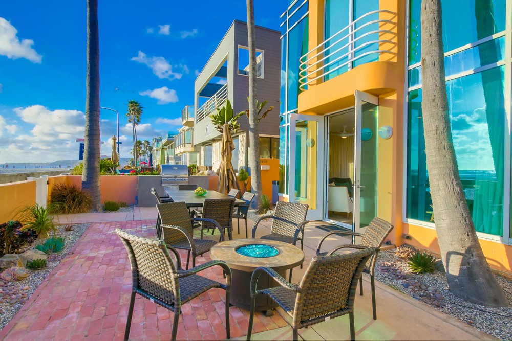 Virtual tour photo 60 of 69 for 2959 Ocean Front Walk