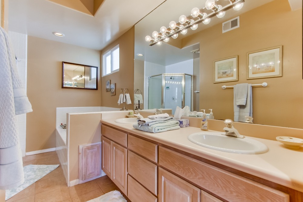 Virtual tour photo 19 of 27 for Sweet Spot