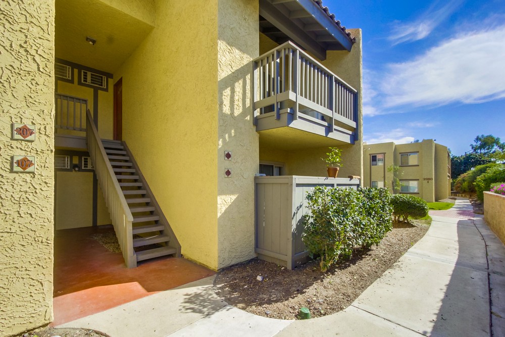 Virtual tour photo 4 of 35 for 2960 Alta View Dr
