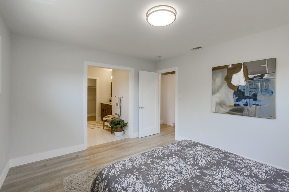 Virtual tour photo 24 of 45 for 2961 Greyling Dr