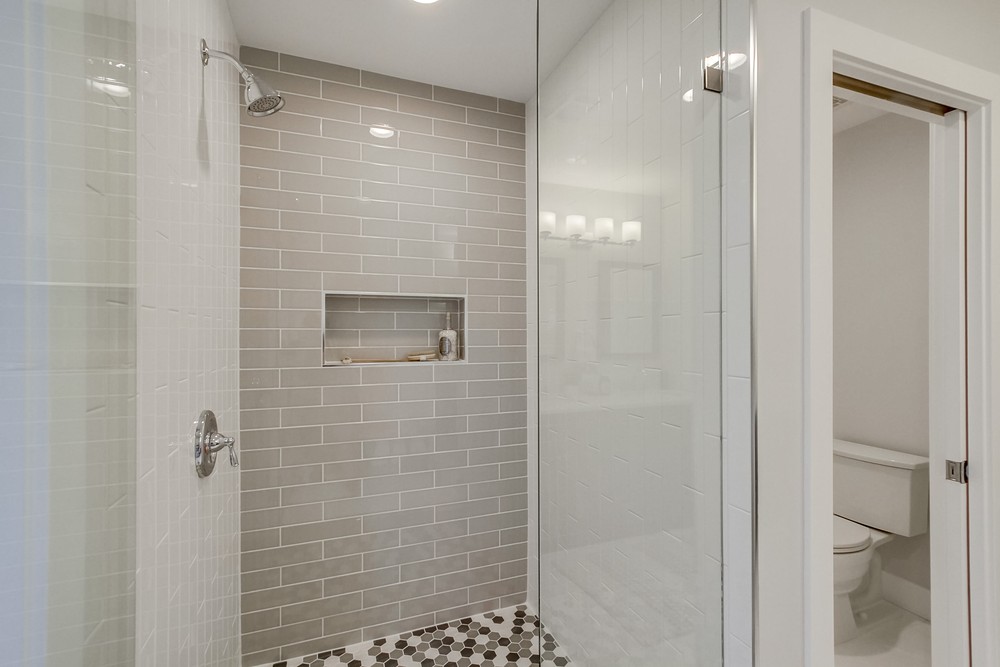 Virtual tour photo 28 of 45 for 2961 Greyling Dr