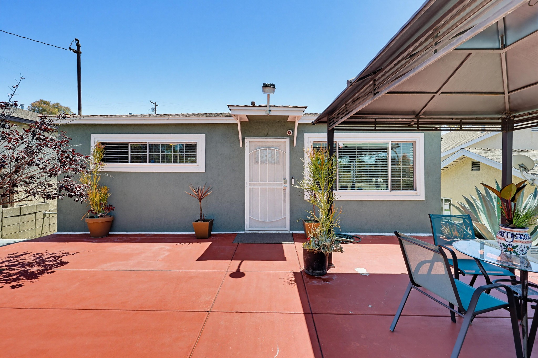Virtual tour photo 1 of 47 for 2963 38th St