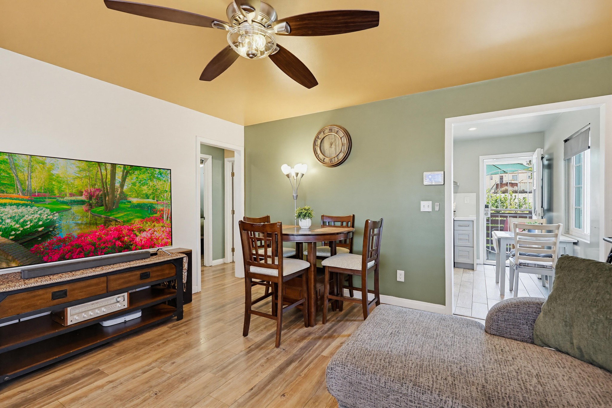 Virtual tour photo 11 of 47 for 2963 38th St