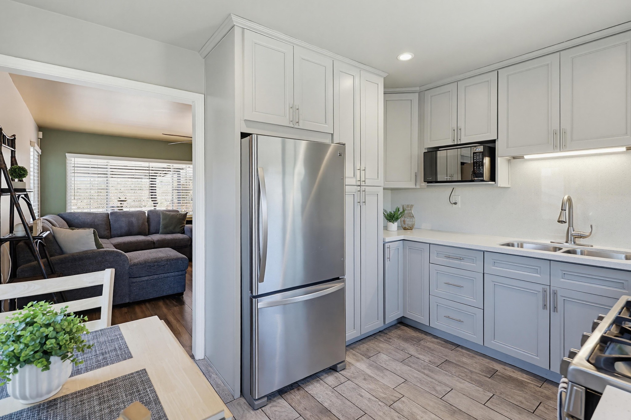 Virtual tour photo 15 of 47 for 2963 38th St