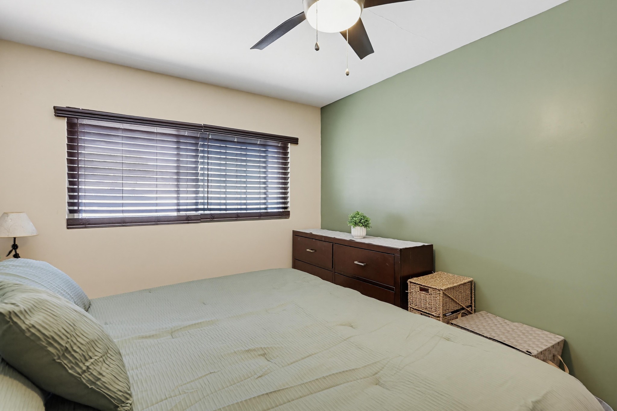 Virtual tour photo 22 of 47 for 2963 38th St