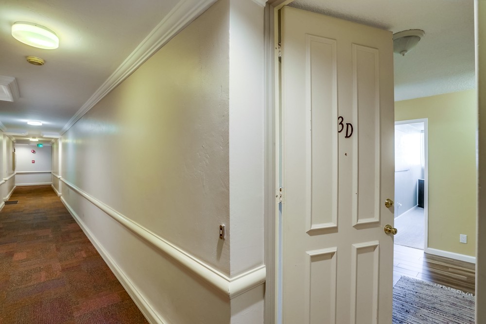 Virtual tour photo 6 of 37 for 2965 Mission Blvd #3D