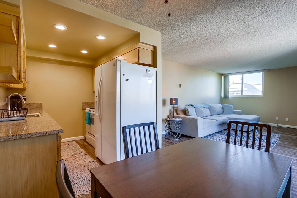Virtual tour photo 15 of 37 for 2965 Mission Blvd #3D