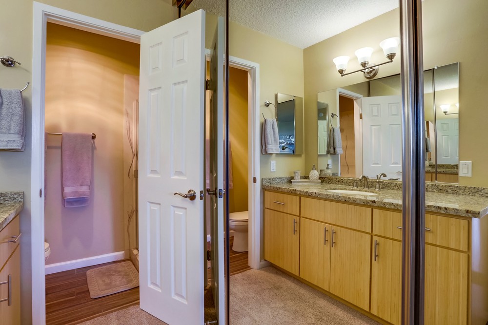 Virtual tour photo 26 of 37 for 2965 Mission Blvd #3D