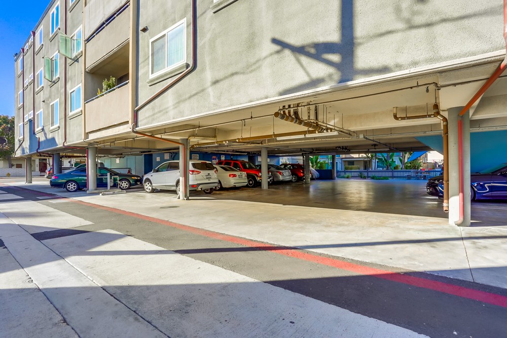 Virtual tour photo 38 of 37 for 2965 Mission Blvd #3D