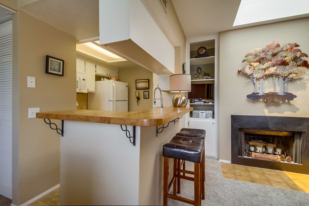 Virtual tour photo 17 of 36 for 2967 B St #10