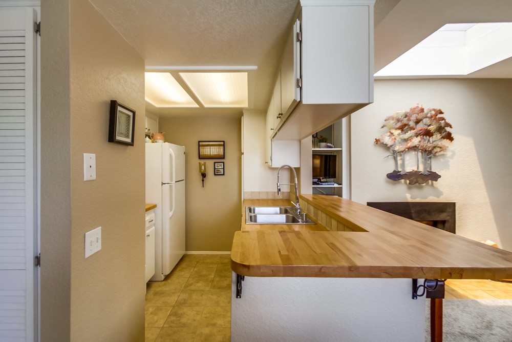 Virtual tour photo 20 of 36 for 2967 B St #10