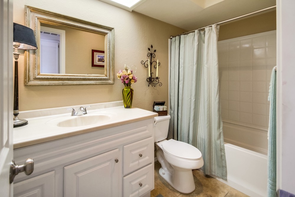 Virtual tour photo 29 of 36 for 2967 B St #10