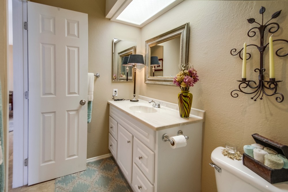 Virtual tour photo 30 of 36 for 2967 B St #10