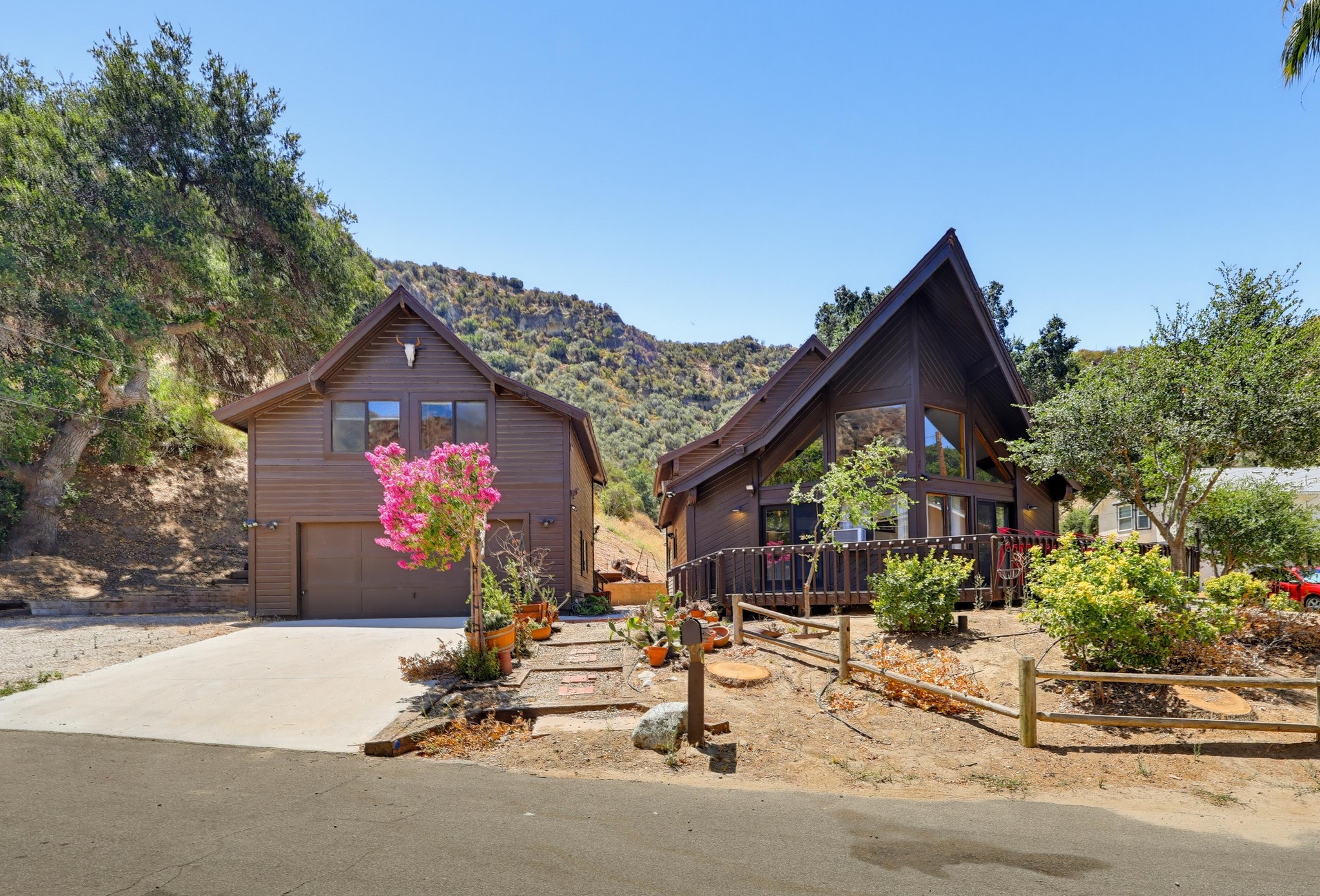 Virtual tour photo 1 of 119 for 29716 Jackson St