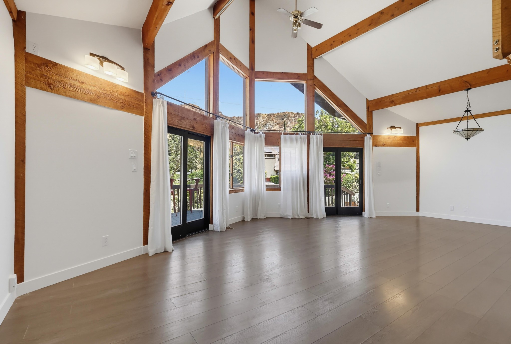 Virtual tour photo 20 of 119 for 29716 Jackson St