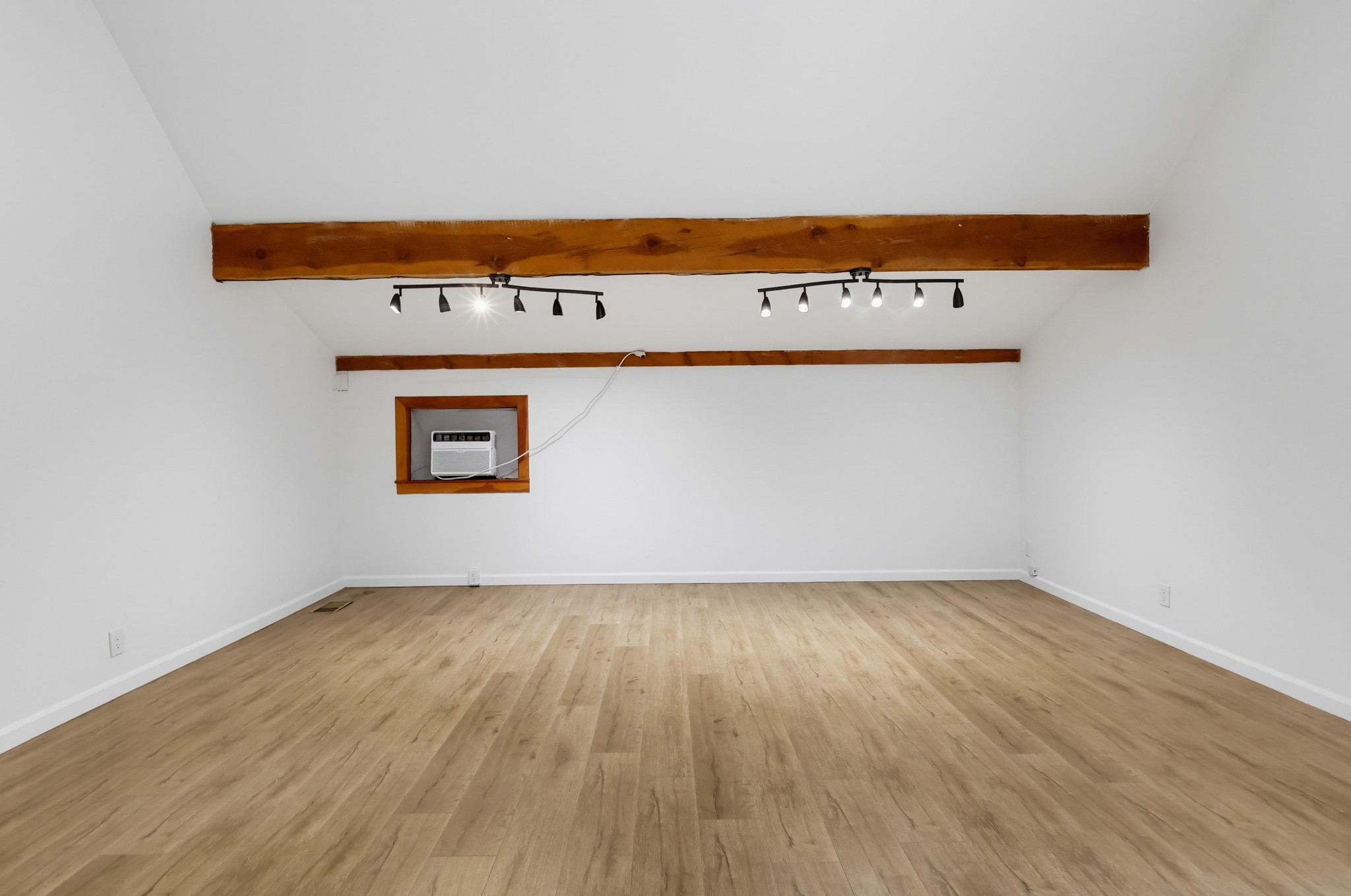 Virtual tour photo 54 of 119 for 29716 Jackson St