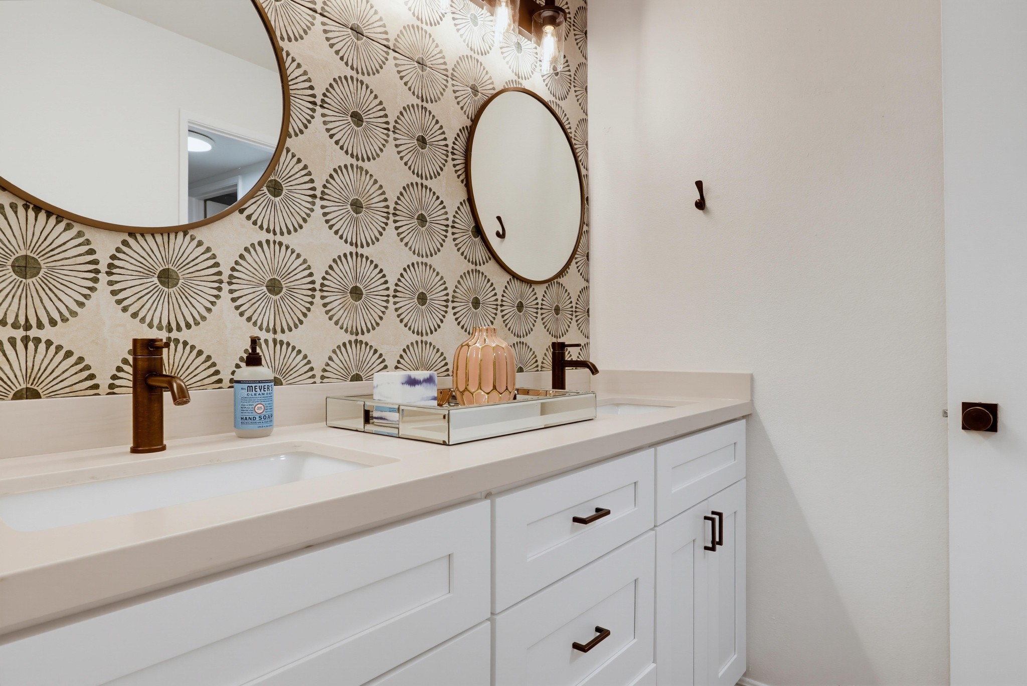 Virtual tour photo 32 of 49 for 29764 Sea Shore Ln