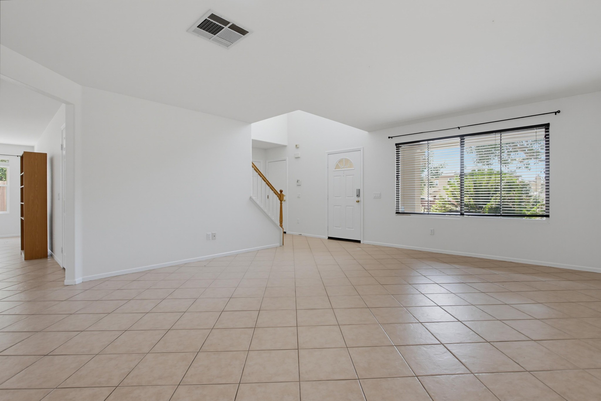Virtual tour photo 8 of 71 for 2980 Oakstone Creek Pl