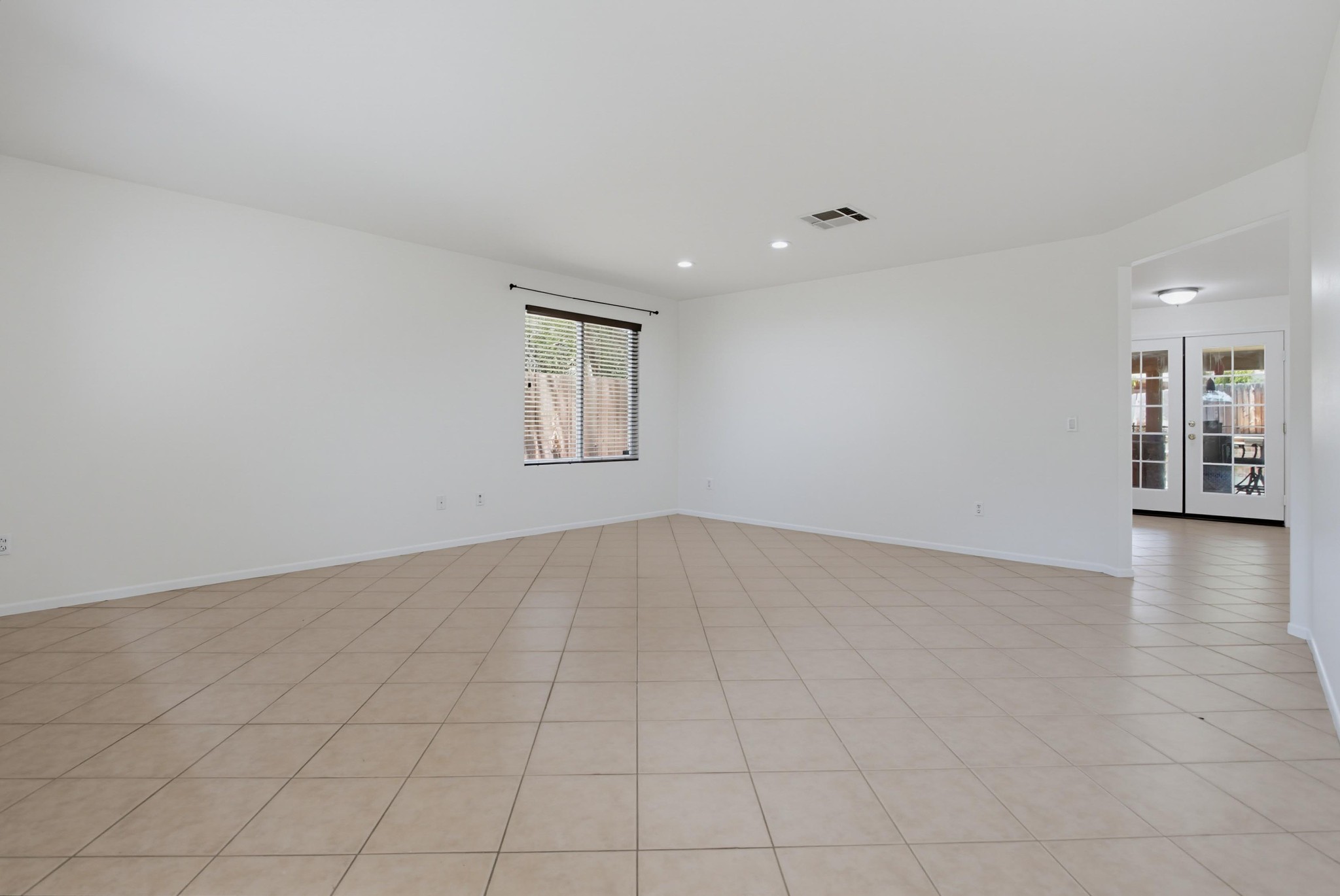 Virtual tour photo 9 of 71 for 2980 Oakstone Creek Pl