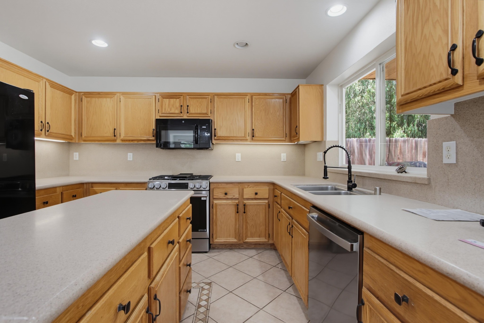 Virtual tour photo 17 of 71 for 2980 Oakstone Creek Pl