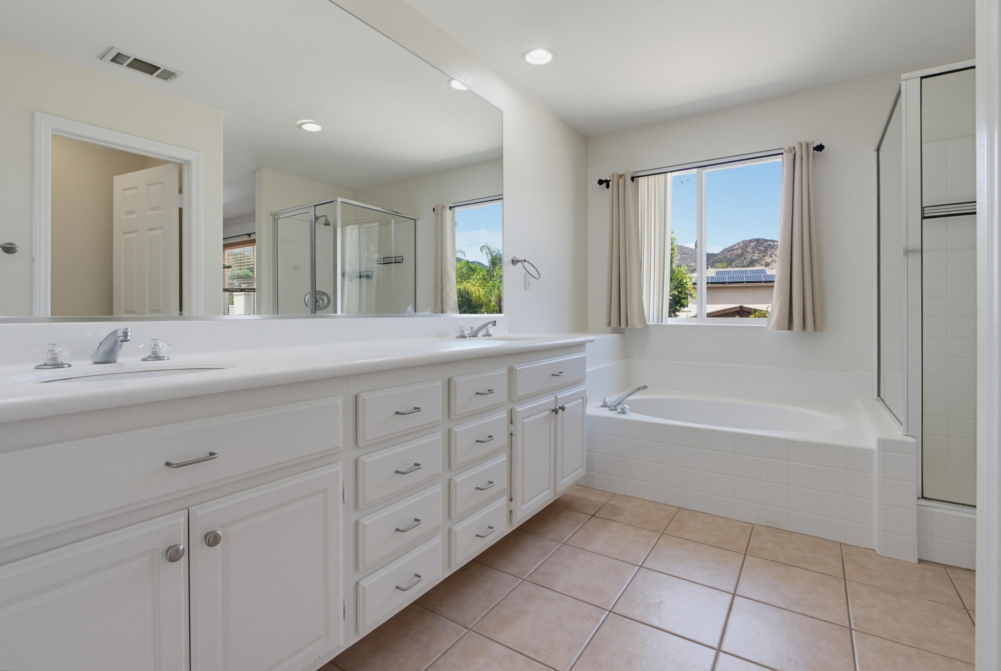 Virtual tour photo 38 of 71 for 2980 Oakstone Creek Pl