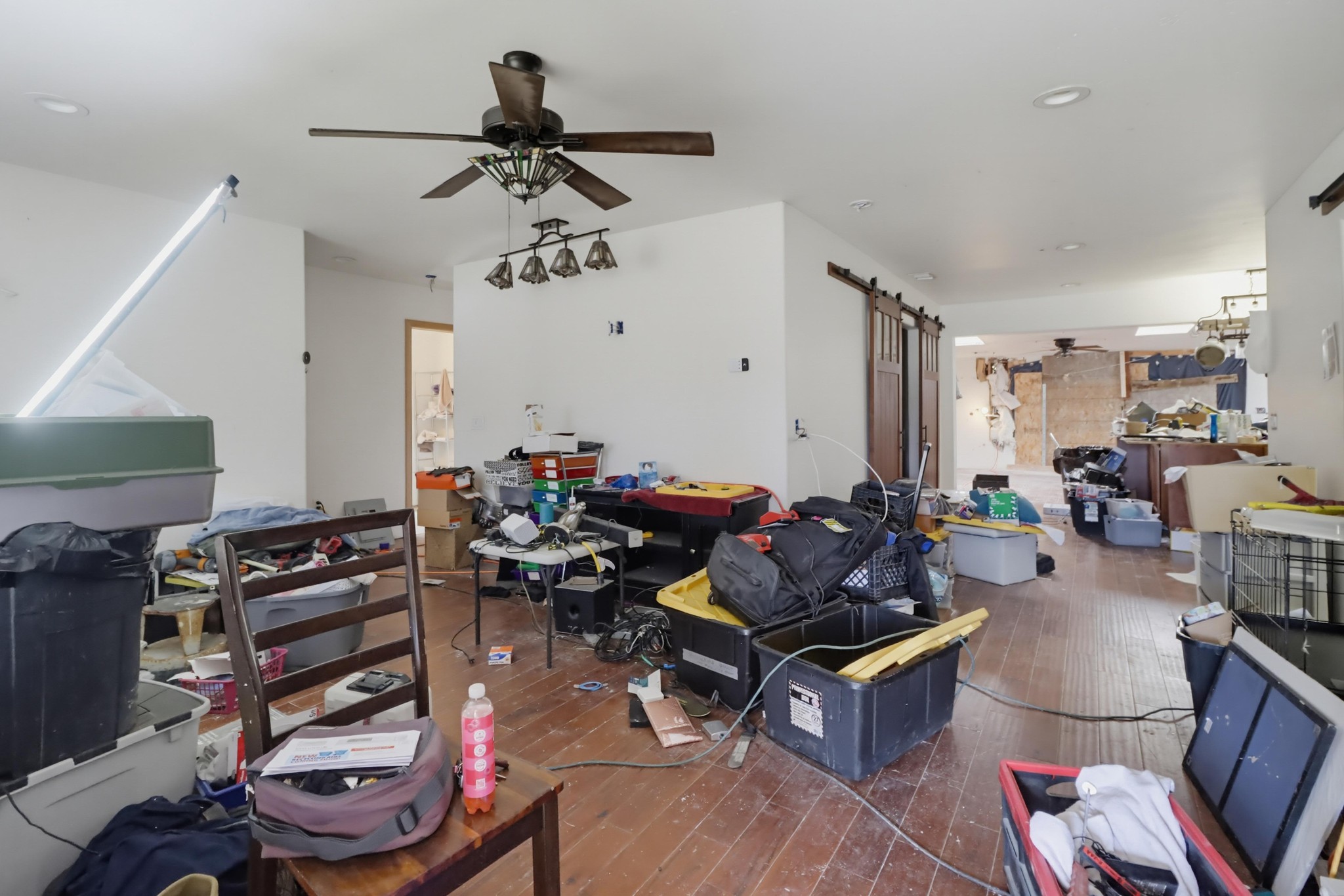 Virtual tour photo 6 of 40 for 2984 Morningside St