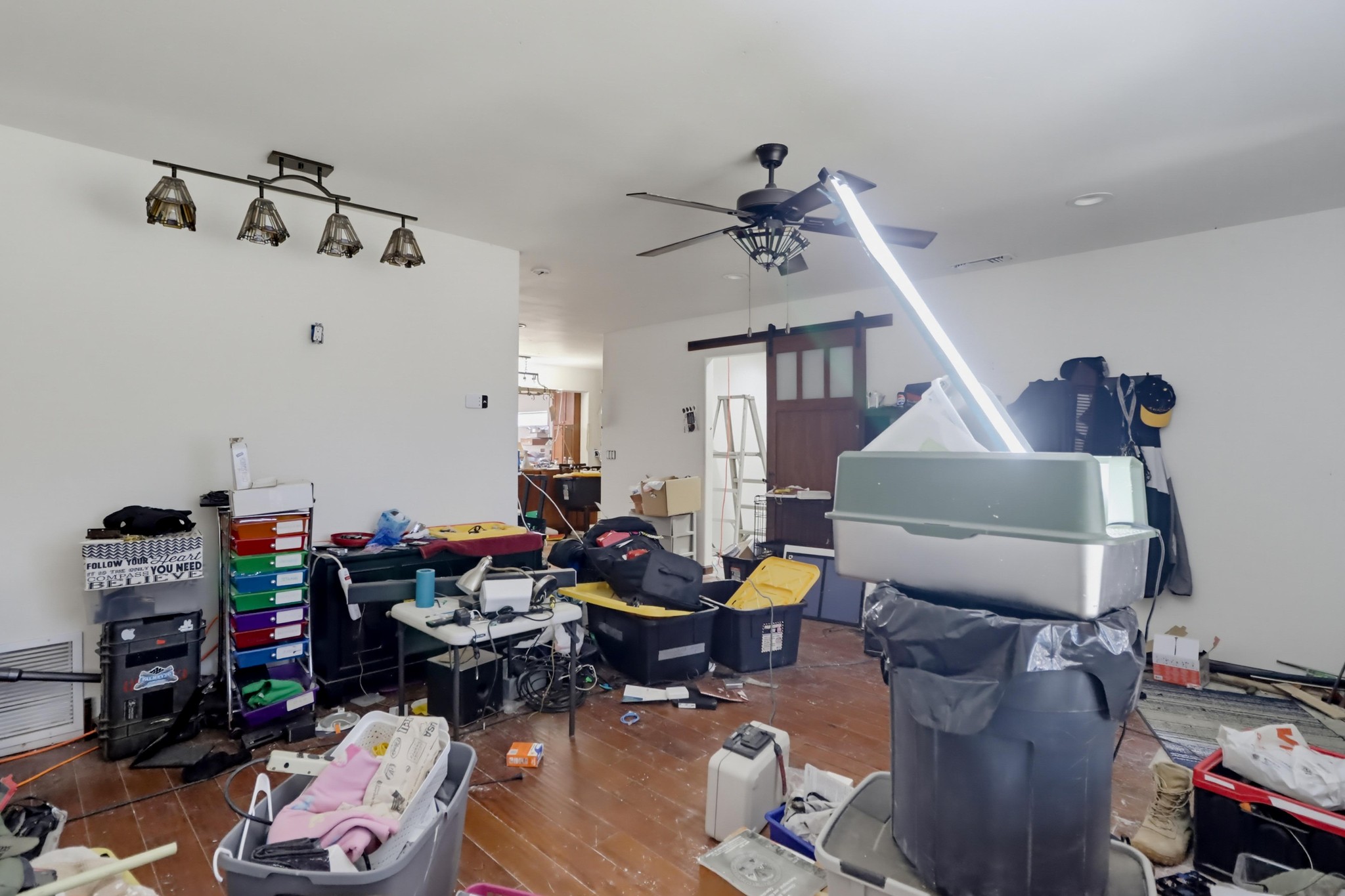 Virtual tour photo 7 of 40 for 2984 Morningside St