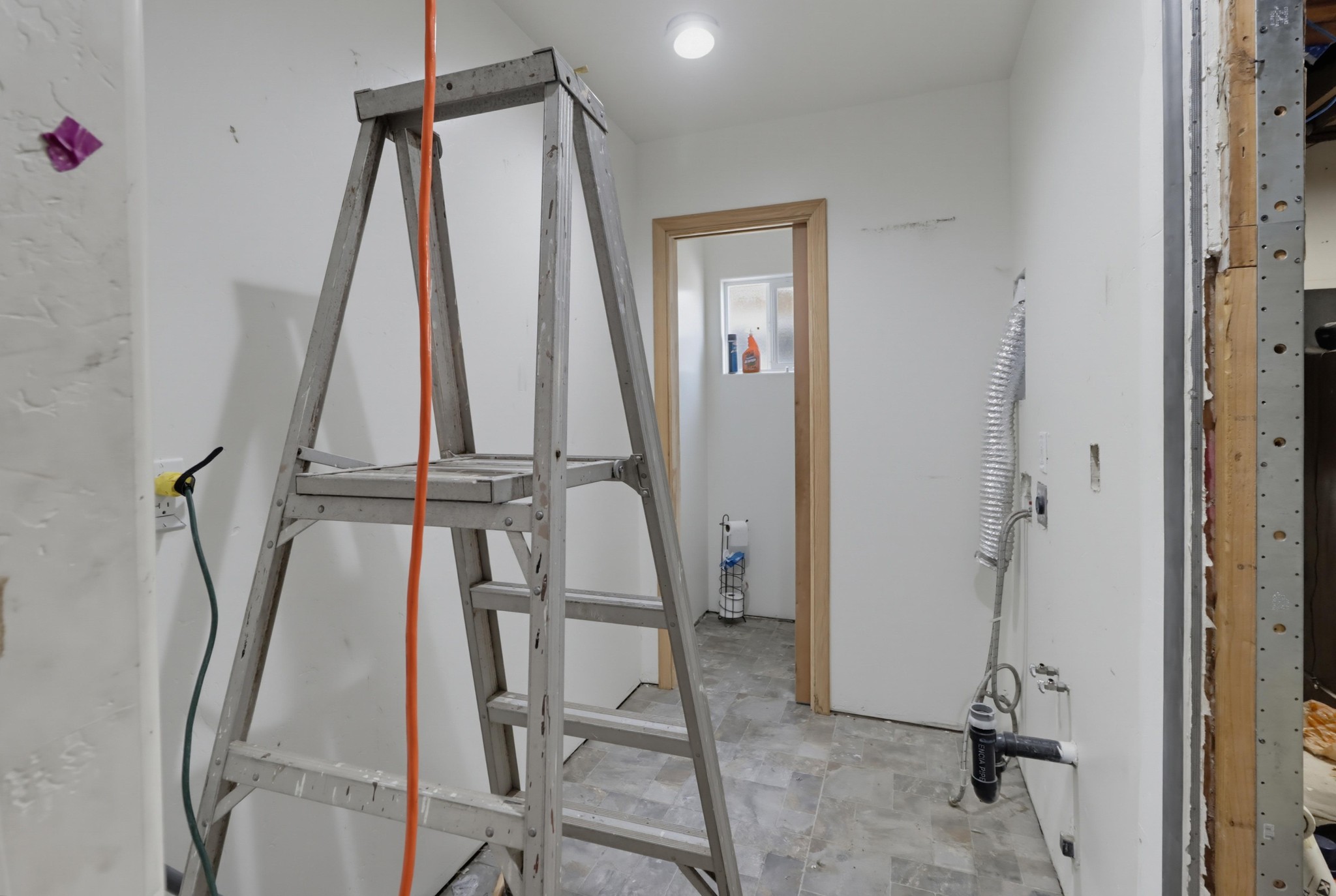Virtual tour photo 27 of 40 for 2984 Morningside St