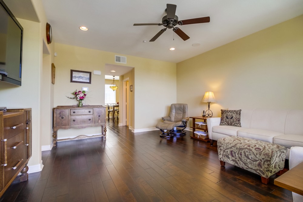 Virtual tour photo 10 of 49 for 2985 Pacific Palm Way