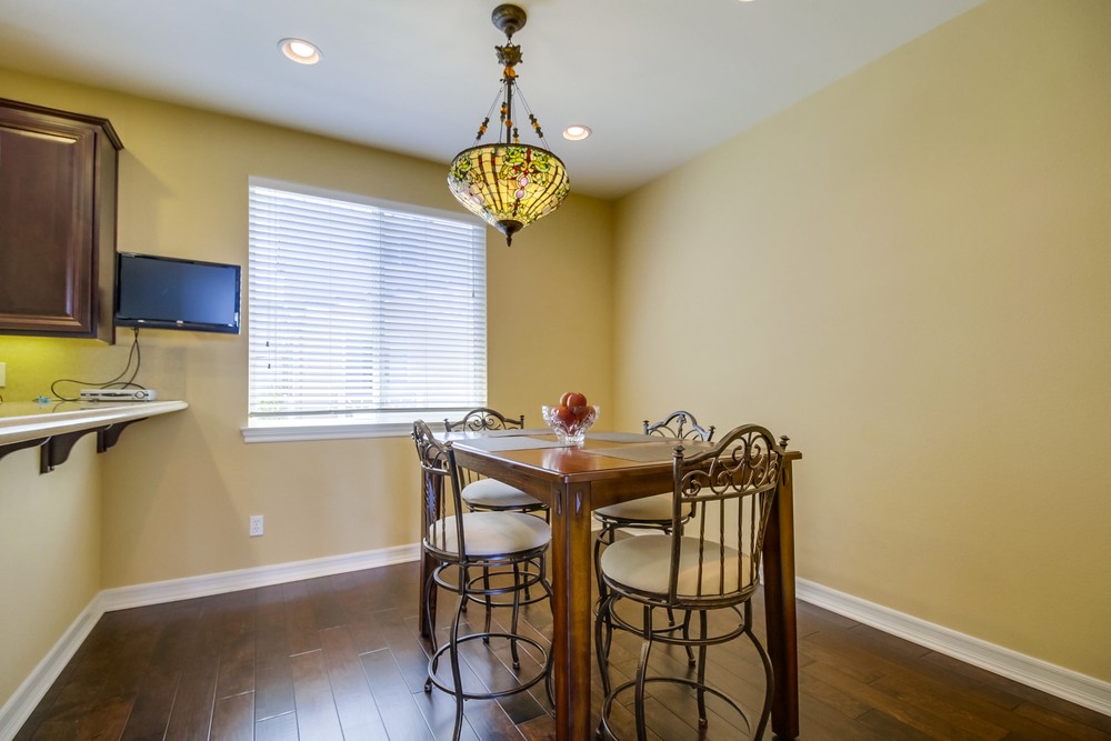 Virtual tour photo 11 of 49 for 2985 Pacific Palm Way