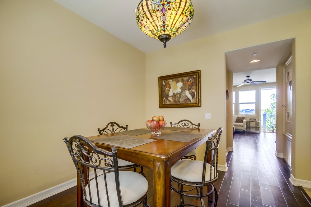 Virtual tour photo 12 of 49 for 2985 Pacific Palm Way