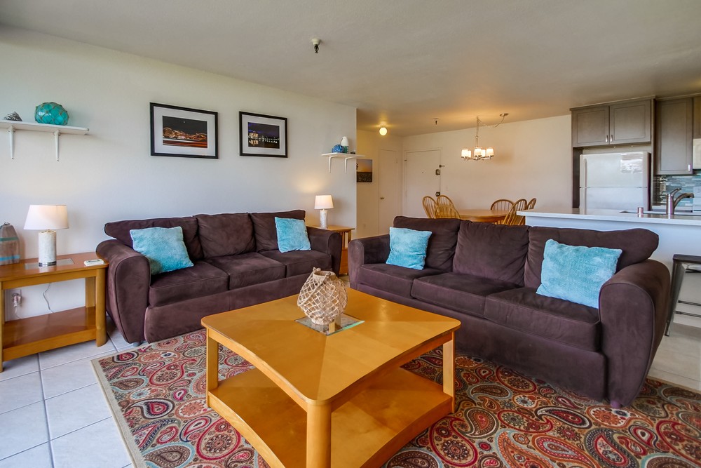 Virtual tour photo 8 of 39 for 2990 Mission Blvd #301
