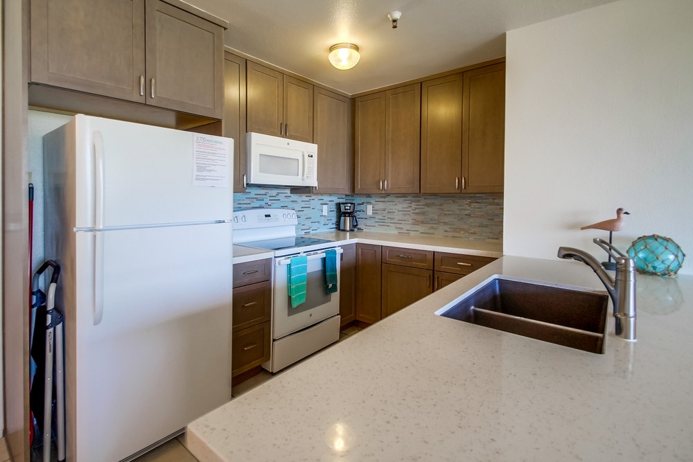 Virtual tour photo 14 of 39 for 2990 Mission Blvd #301