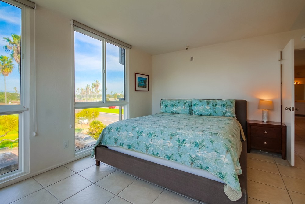 Virtual tour photo 19 of 39 for 2990 Mission Blvd #301