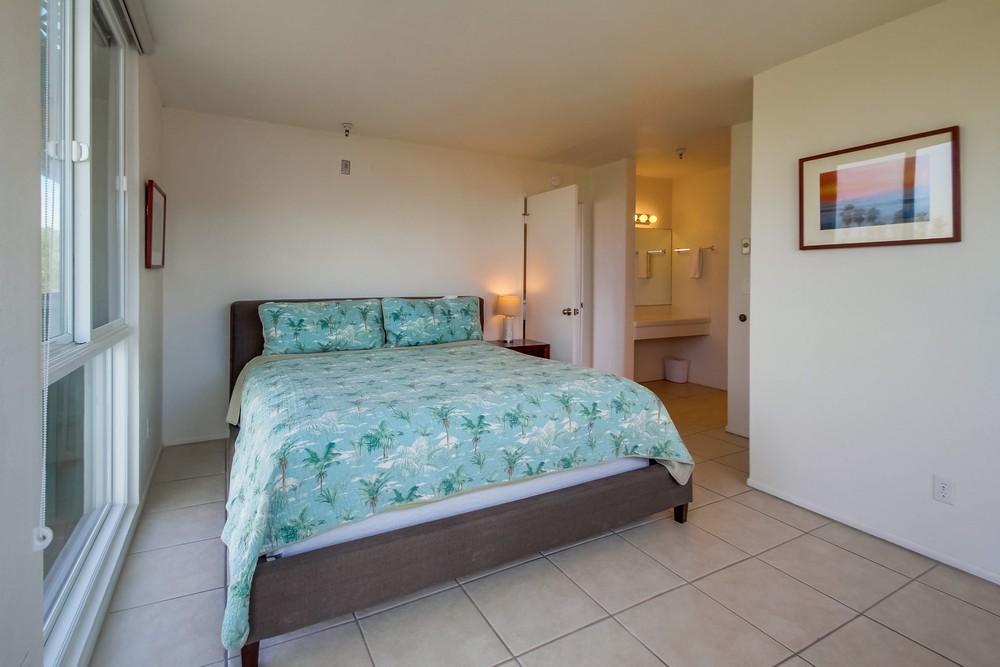 Virtual tour photo 22 of 39 for 2990 Mission Blvd #301