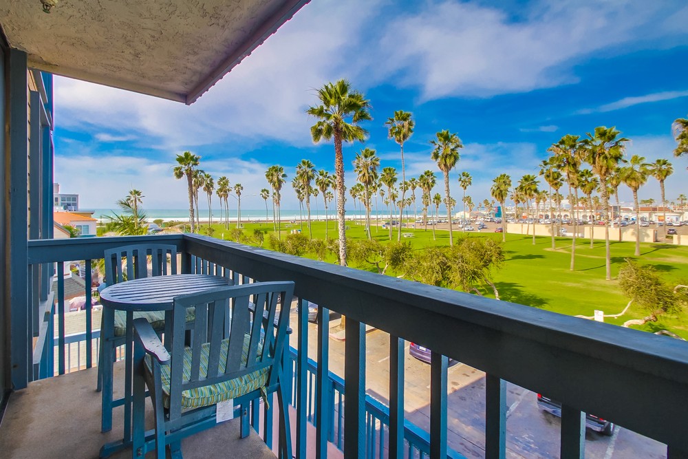 Virtual tour photo 35 of 39 for 2990 Mission Blvd #301