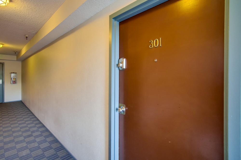 Virtual tour photo 9 of 56 for 2990 Mission Blvd #301