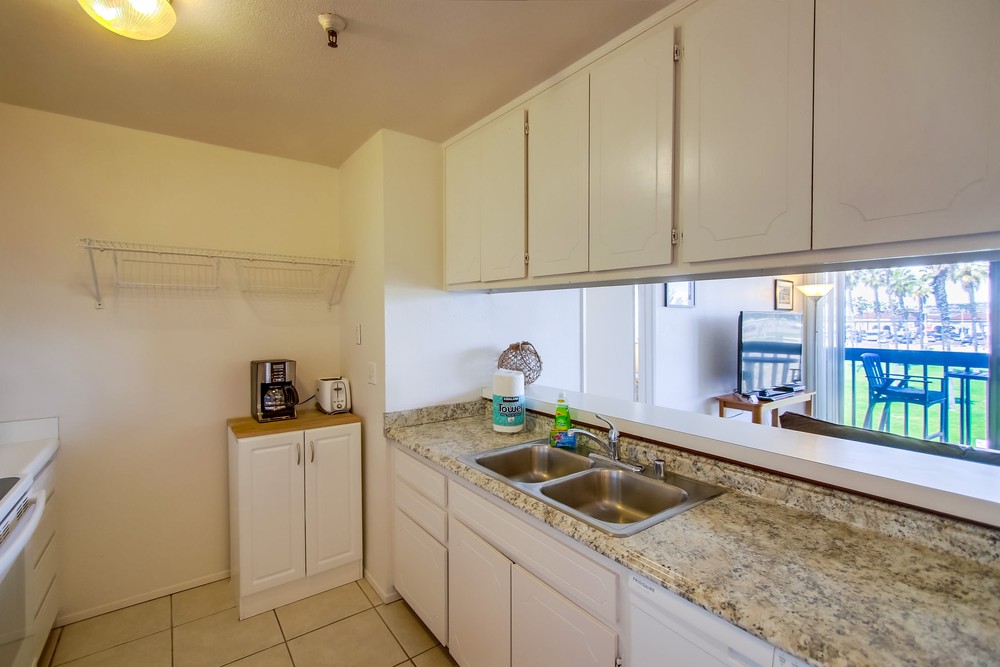Virtual tour photo 20 of 56 for 2990 Mission Blvd #301