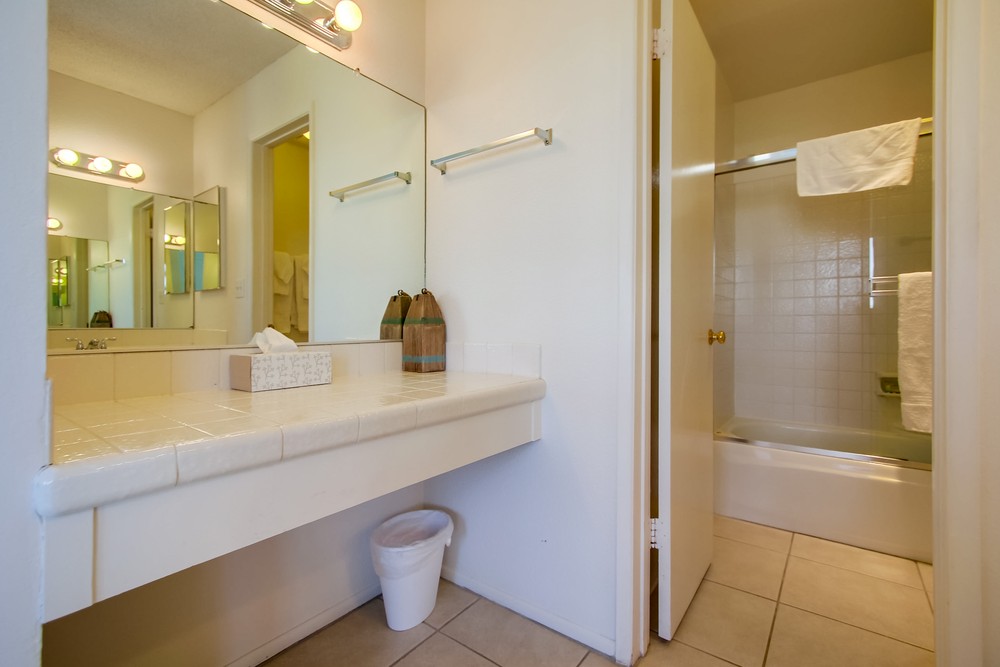 Virtual tour photo 28 of 56 for 2990 Mission Blvd #301