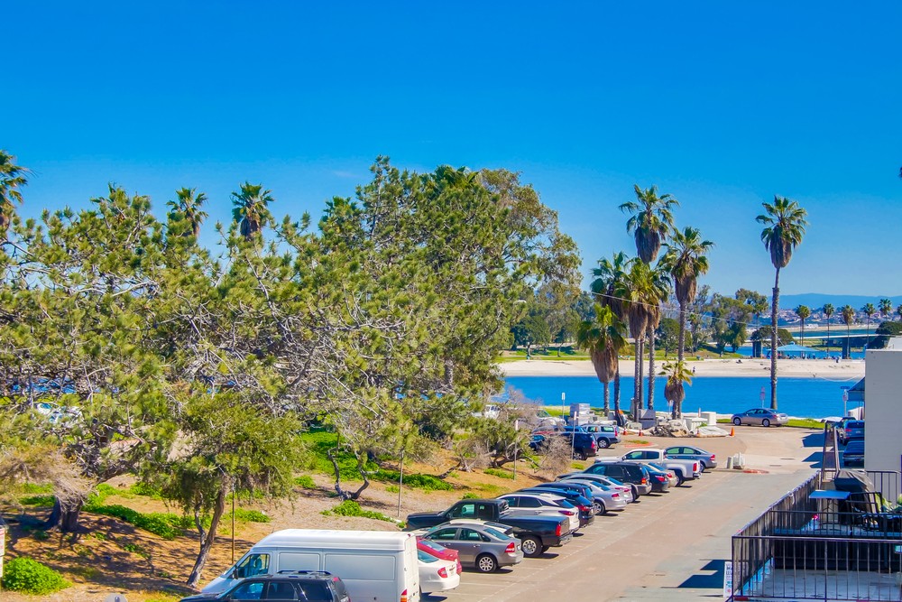 Virtual tour photo 36 of 56 for 2990 Mission Blvd #301