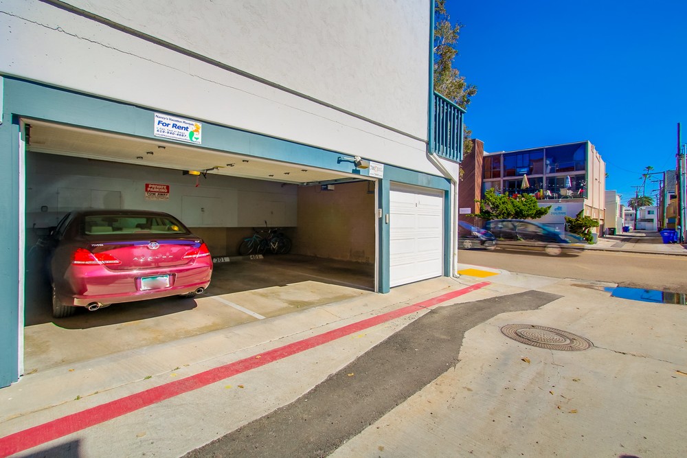 Virtual tour photo 48 of 56 for 2990 Mission Blvd #301